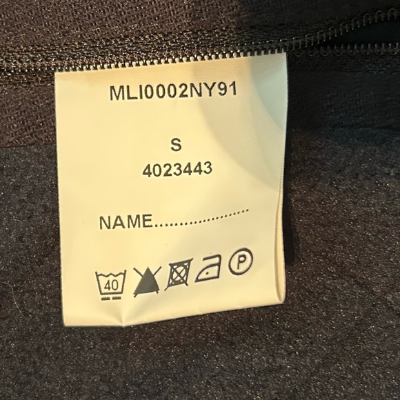 Barbour Navy Quilted Vest - Picture 7 of 8